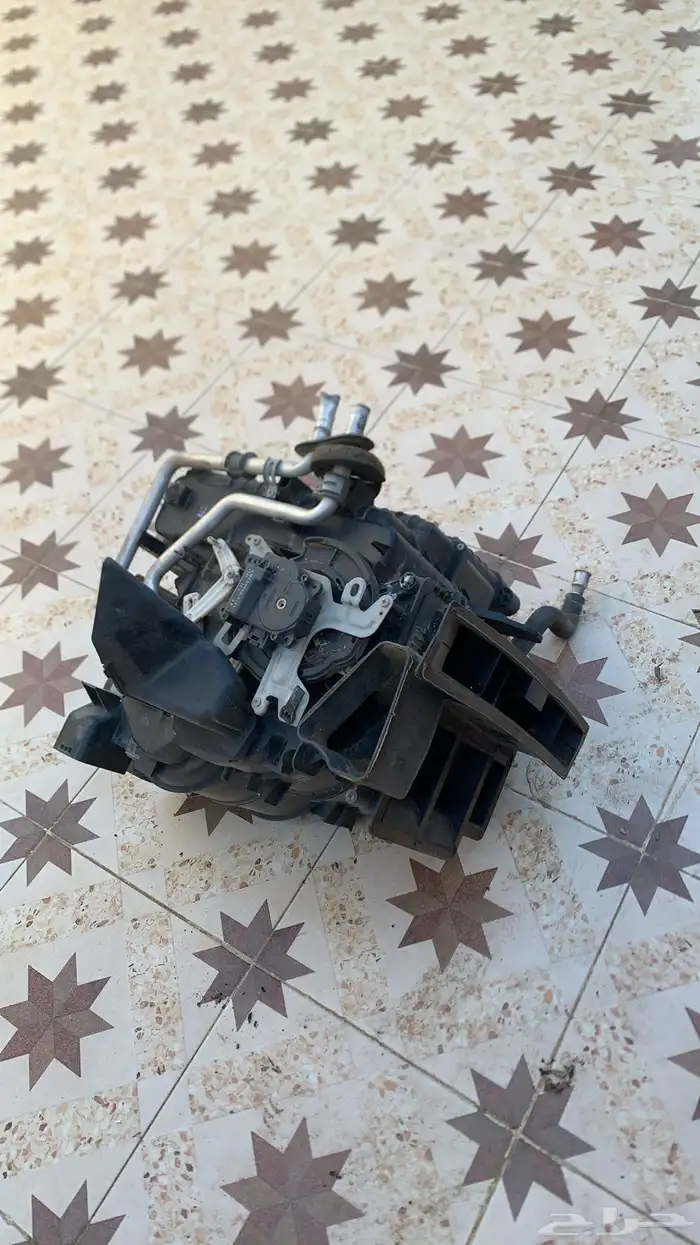 ثلاجه مكيف افالون 2000-2004 1