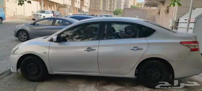 للبيع نيسان سنترا 2015 استاندر نظيف 3
