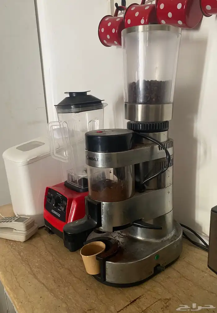 مكينة قهوة ايطالي مع طاحونه بن 2