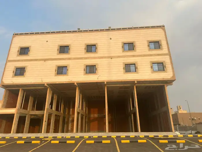 مجمع سكن عمالة أومهندسين ومحلات تجارية للايجار حي( الفضيلة ) 10