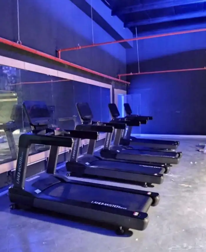 اجهزة نادي أمريكية مستعملة سير ترو أمريكي دراجات أوزان 33