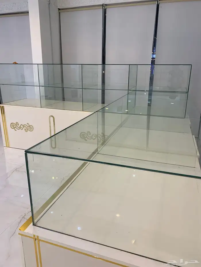 ديكورات محل حلويات 4