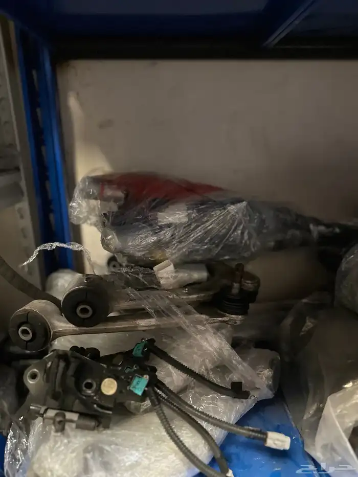 متجر لبيع قطع غيار لكزس LS430 11