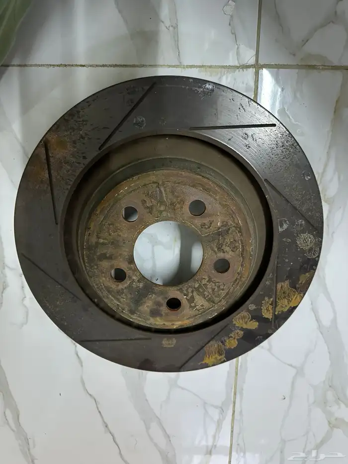 هوبات هيلكات . و srt 1