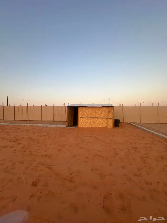 مخيم قسم قسمين شمال طريق الملك فهد 22