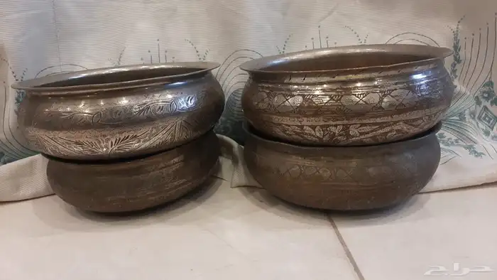 4 قطع تراثية قديمة منقوشة 1