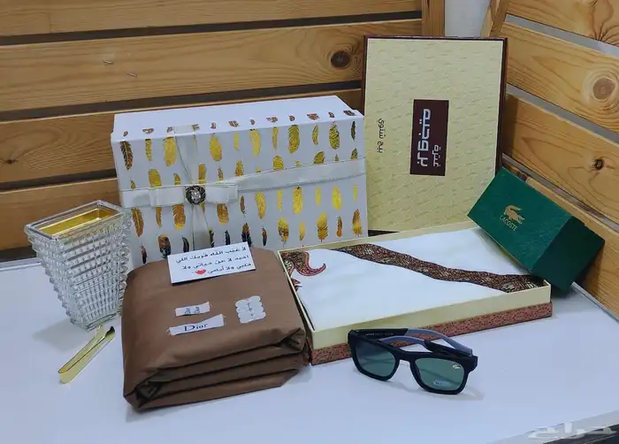 هدايا رجاليه قماش مع سديري 52