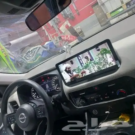 شاشة نيسان اكس تريل 2