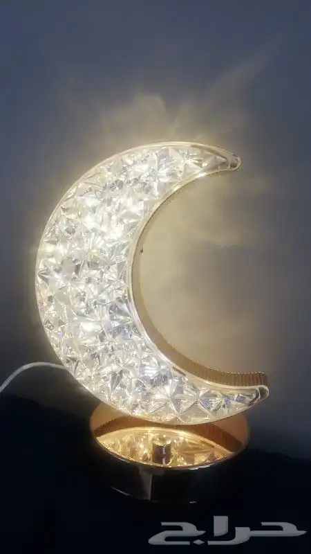 القمر   المضئ 2