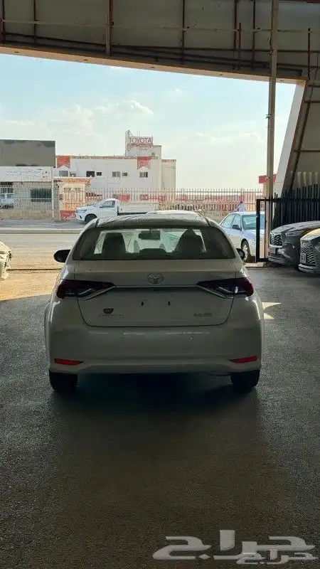 تويوتا كورلا استندر مكينه 2.0 4