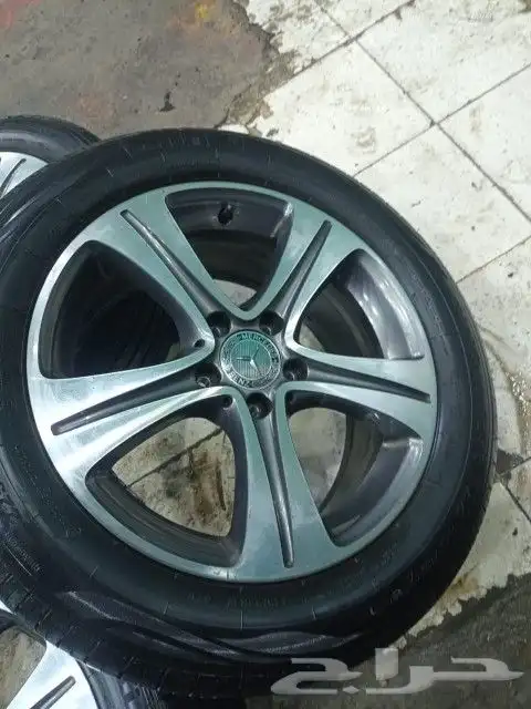 جنوط مرسيدس اصليه وكاله مقاس 17 بكفراتها اخت الجديد 1