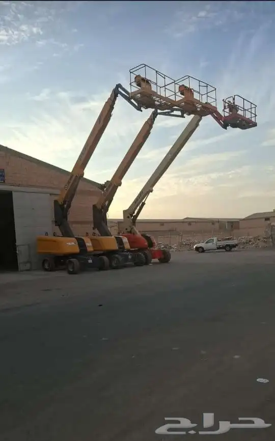 كرينات ورافعات شوكية ومقصية سيزر لفت مان لفت 5