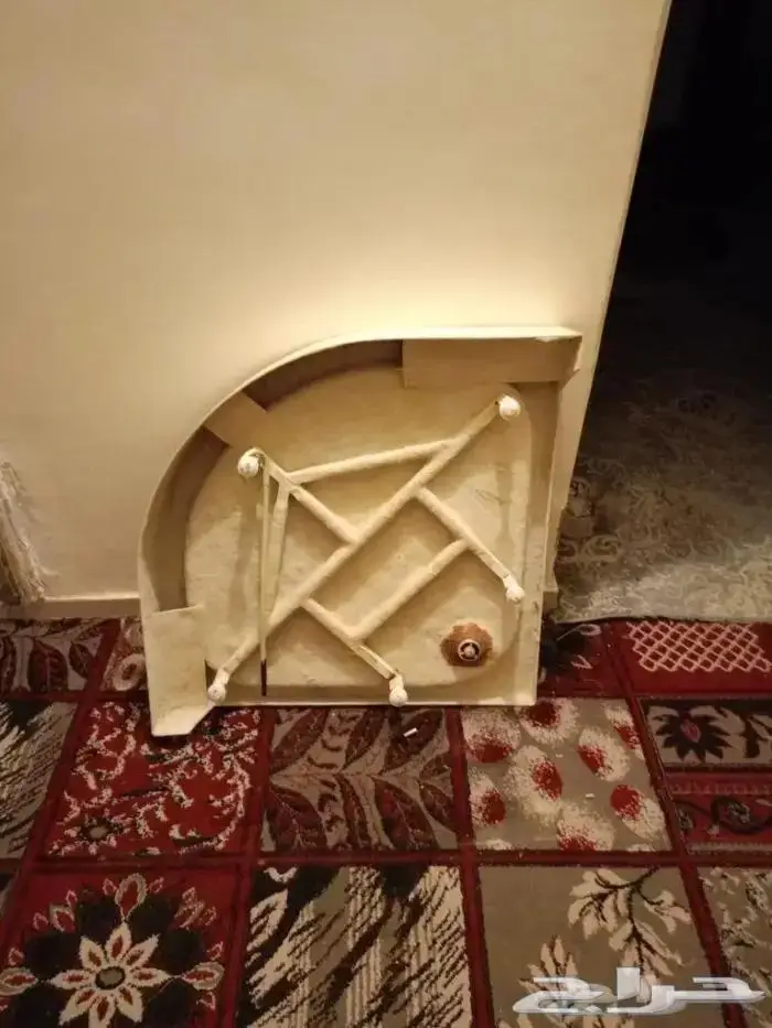 للبيع كنب مغسلة مدخل استقبال وغيرها 3