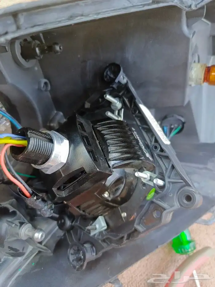 عدسات زنون لمبات محولات غطيان شمعات اصلاح ليد لرمش 39