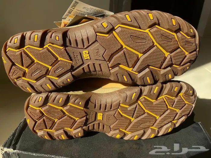جزم سفتي ماركة CATERPILLAR 2