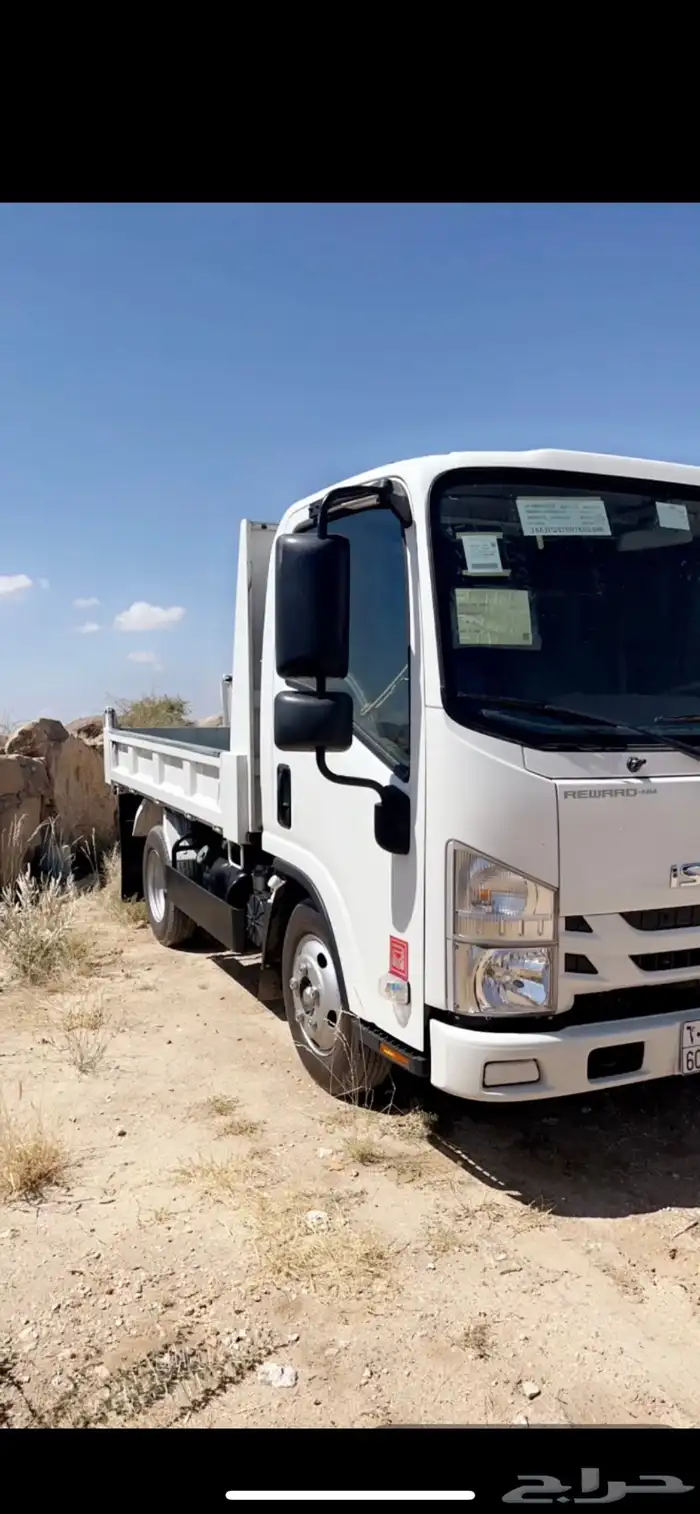 قلاب 3طن لتوريد البطحاء والخرسان وجميع المشاوير 0