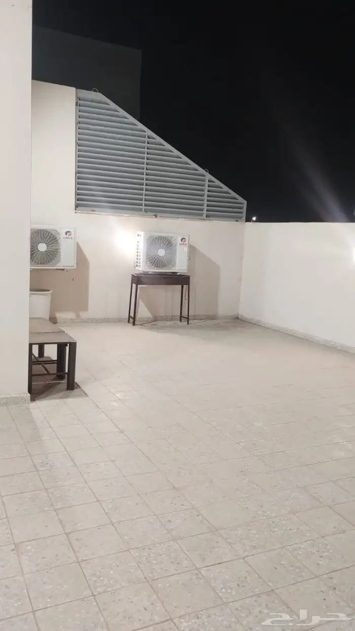 فيلا شبه جديدة للبيع .. البدراني 15