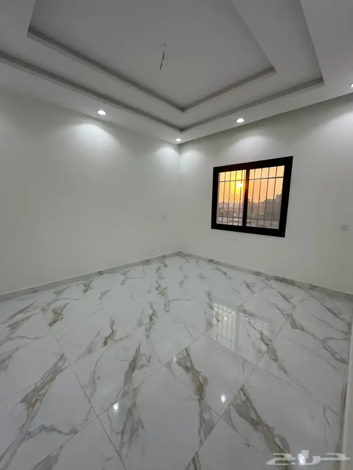 مجمع سكن عمالة أومهندسين ومحلات تجارية للايجار حي( الفضيلة ) 26