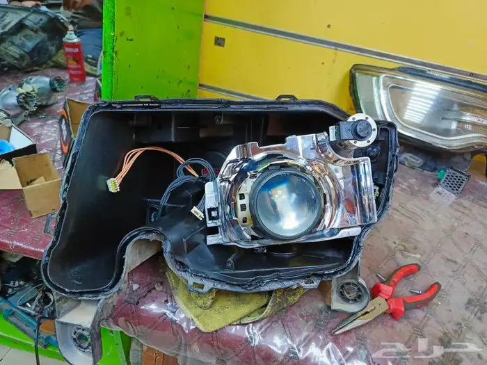 عدسات زنون لمبات محولات غطيان شمعات اصلاح ليد لرمش 12