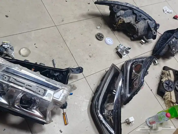 عدسات زنون لمبات محولات غطيان شمعات اصلاح ليد لرمش 21