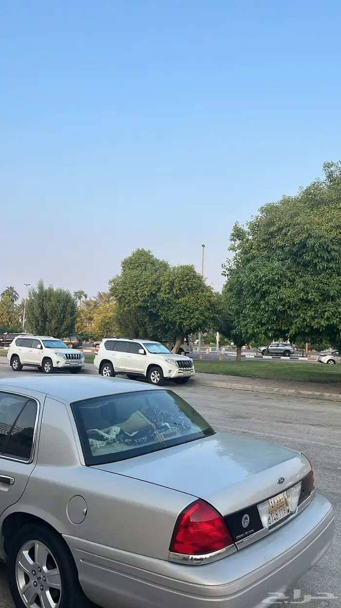 فورد كراون فاكتوريا 17