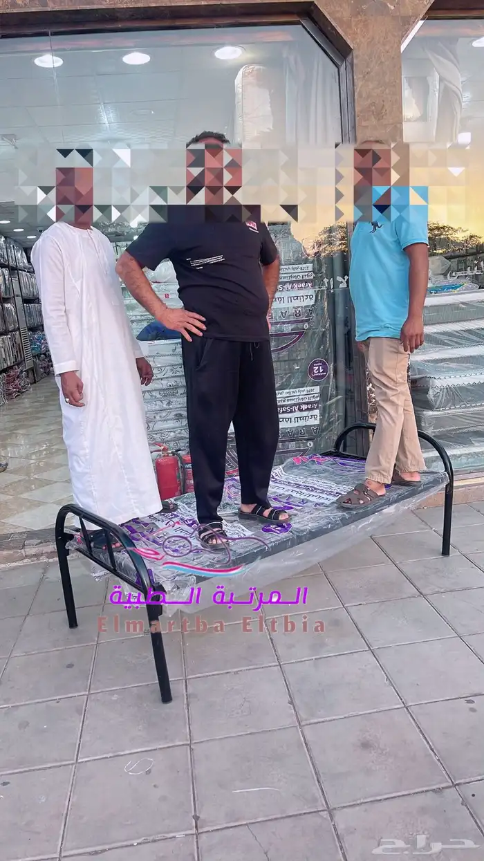 سرير حديد 2