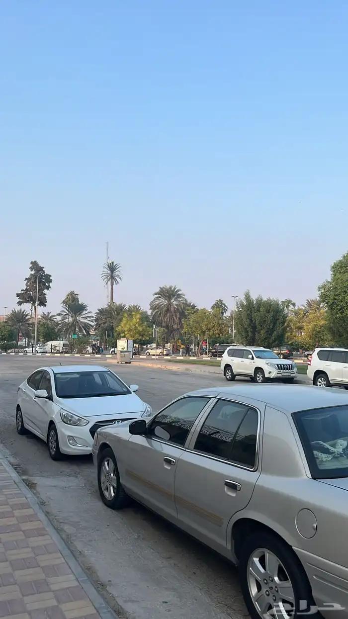 فورد كراون فاكتوريا 16