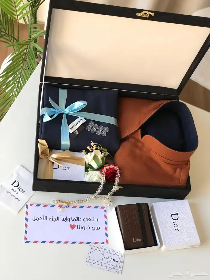 طقم رجالي فخم متكامل 9