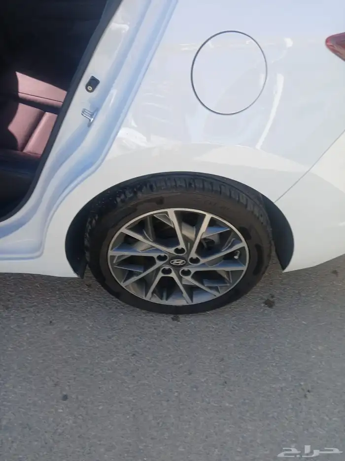 افانتي موديل 2019 بنزين بطاقه جمركيه 9