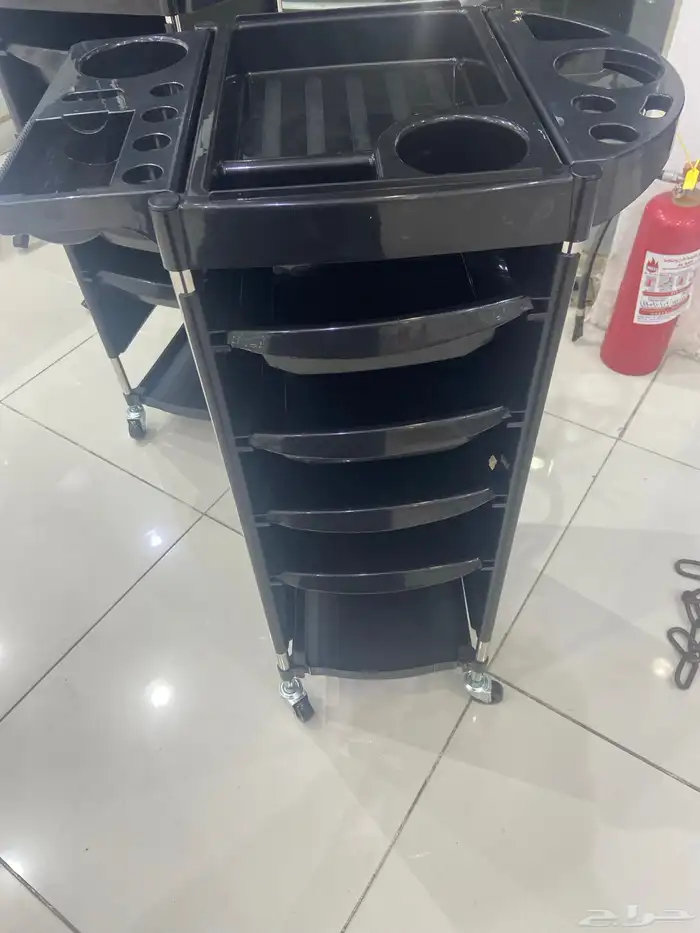 كراسي حلاقه وكل مايخص الصوالين الرجالي والنسائي 9