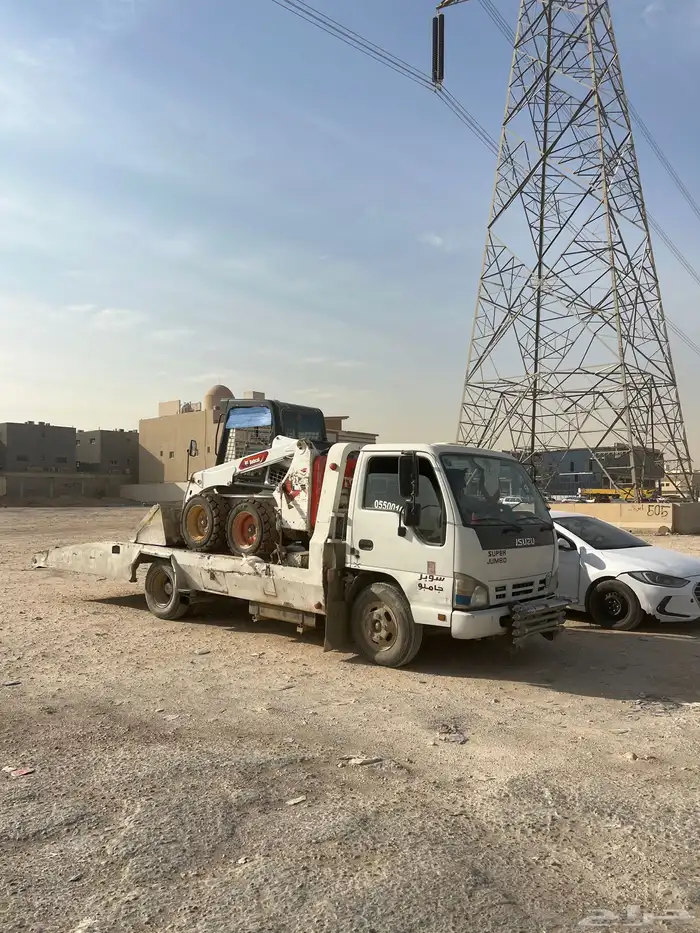 بوبكات متواجد الان في لبن 0