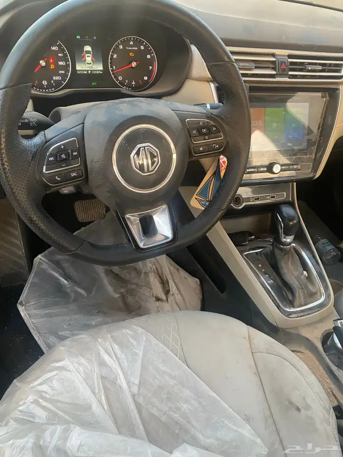 ام جي 5 مديل 2022 8