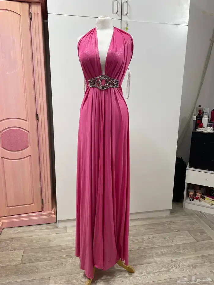 فساتين مستمعمله السعر ما نختلف عليه 6