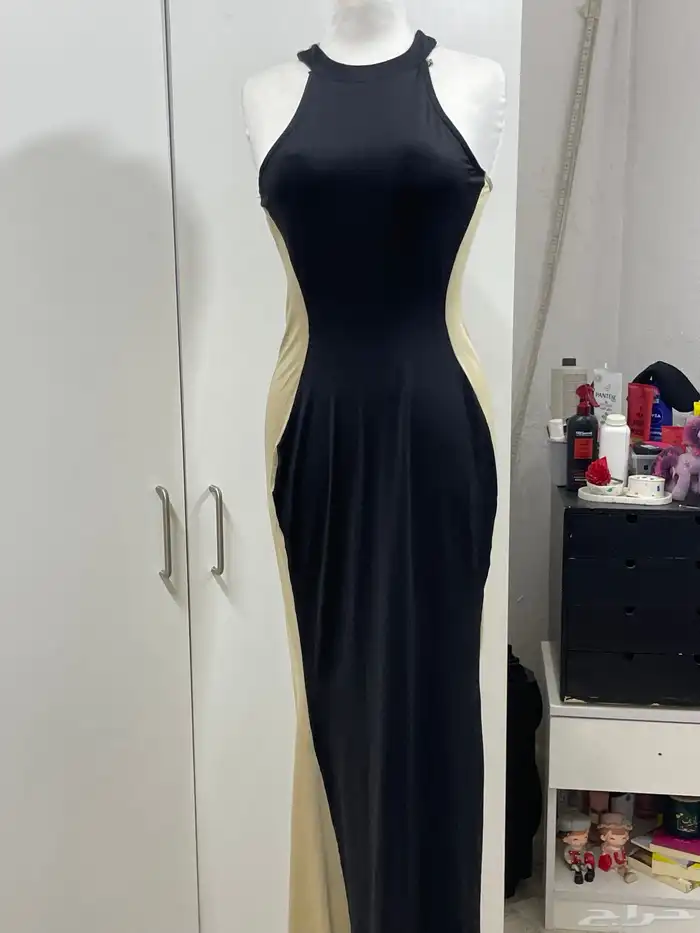 فساتين مستمعمله السعر ما نختلف عليه 16