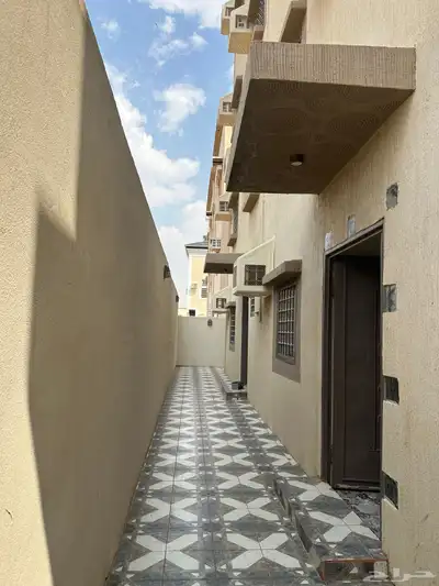 شقه مفروشه احد رفيده طريق الواديين خلف قاعه الفيروز 13