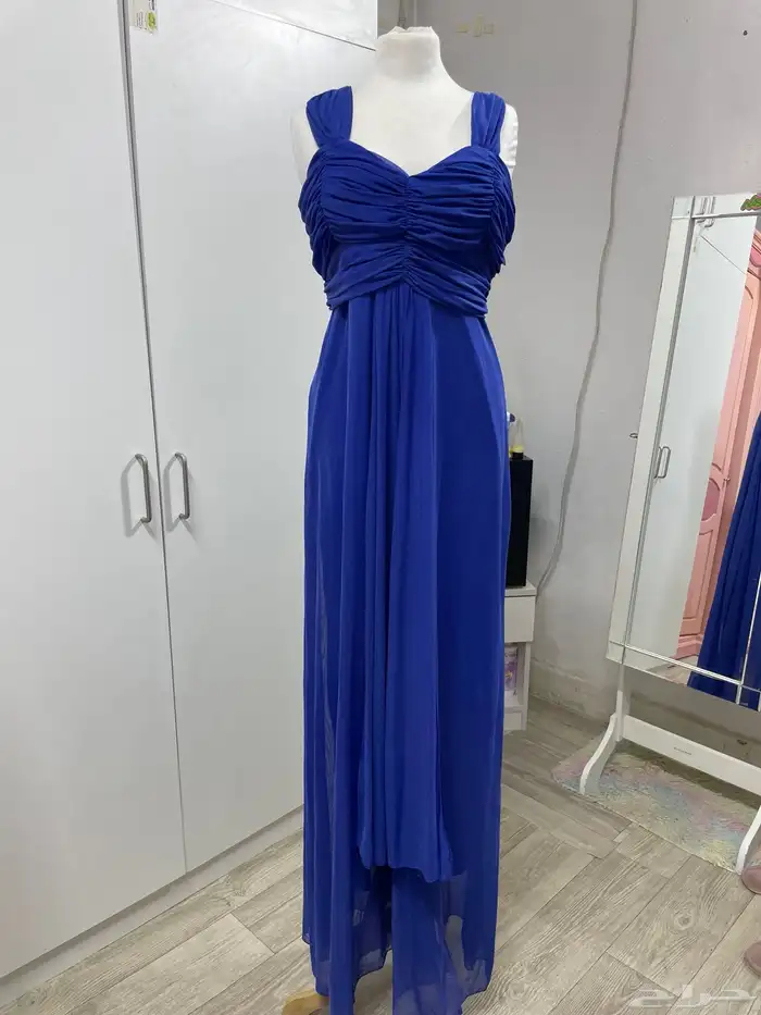 فساتين مستمعمله السعر ما نختلف عليه 48