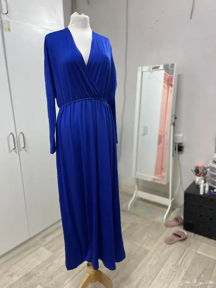 فساتين مستمعمله السعر ما نختلف عليه 34