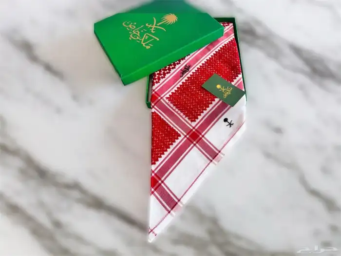 شماغ مونت بلانك ملكي خاص دم الغزال 1