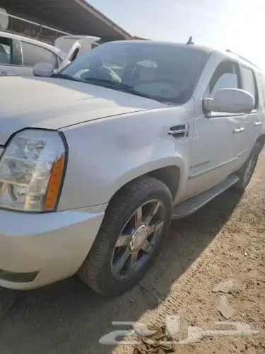 اسكاليد موديل 2008 4