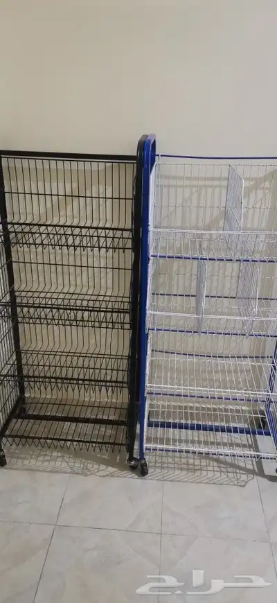 سلتين كل سله اربعه رفوف نظيفات جدا البيع ع السوم 0