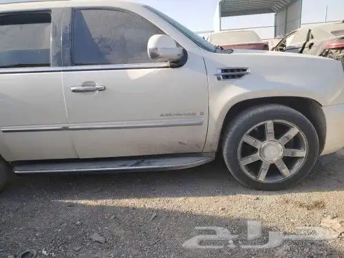 اسكاليد موديل 2008 1