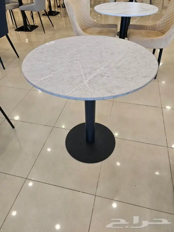 طاولات كافي ومطاعم 3