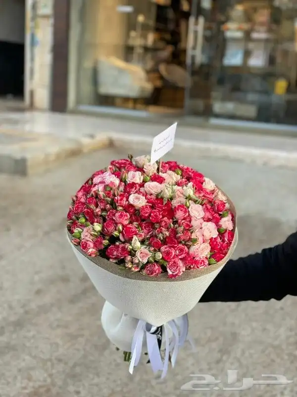 مندوب توصيل هدايا الرياض 0