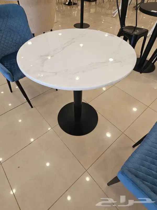 طاولات كافي ومطاعم 2