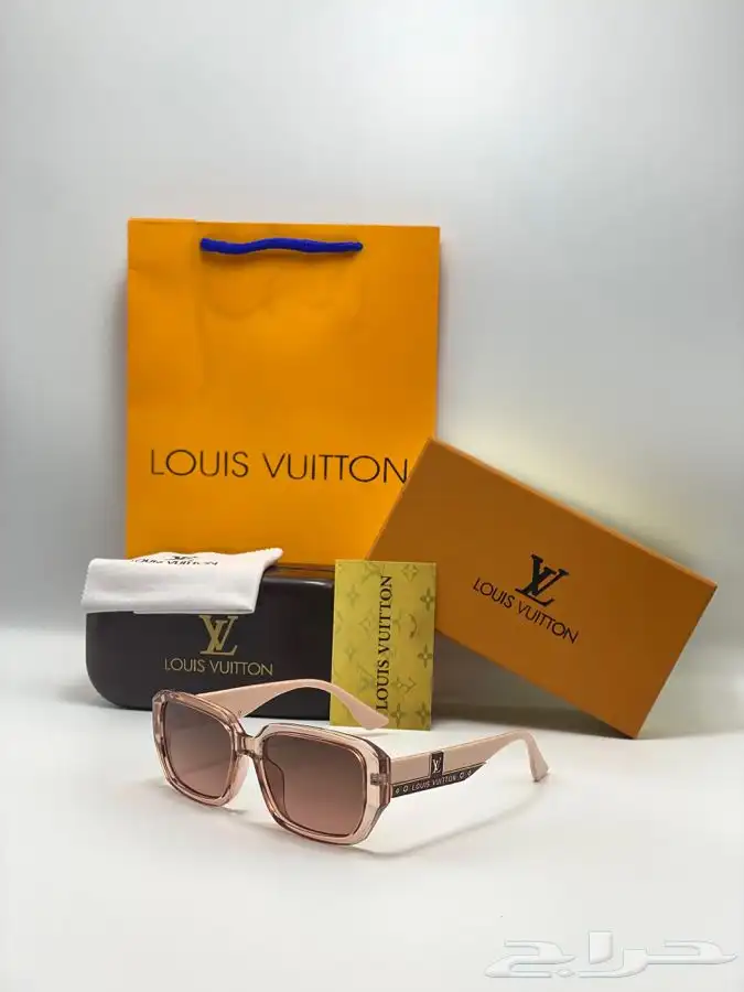 نظارات شمسية رجالي او نسائي ماركة 79