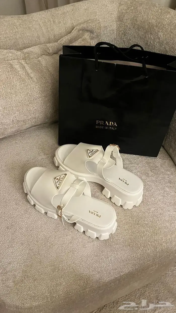 حذاء كعب صنادل برادا فالنتينو صندل نساء احذية فلانتينو PRADA 37