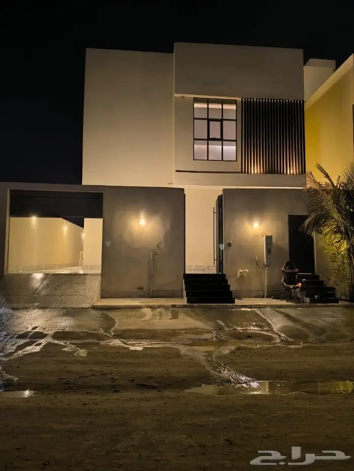 فيلا فاخرة للبيع في حي الياقوت جدة 0