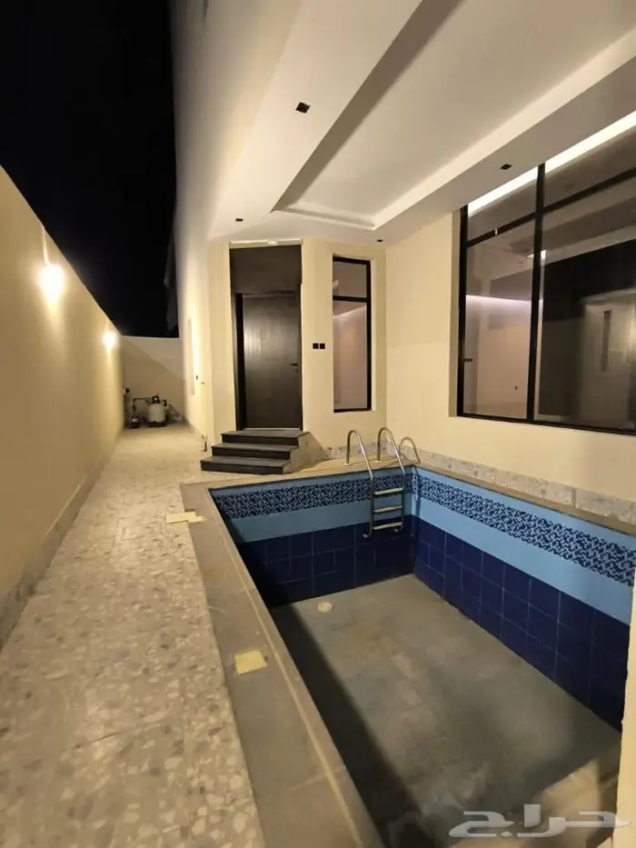 فيلا فاخرة للبيع في حي الياقوت جدة 15