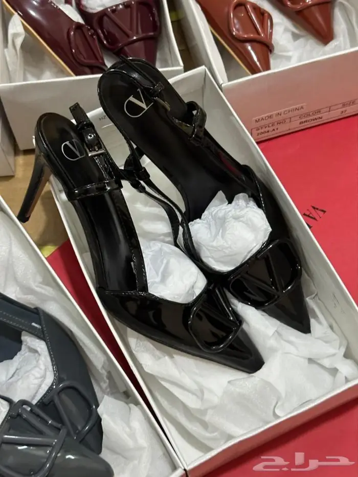 حذاء كعب صنادل برادا فالنتينو صندل نساء احذية فلانتينو PRADA 47