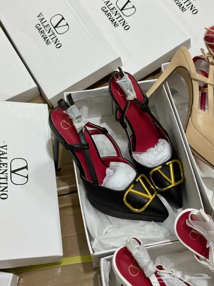 حذاء كعب صنادل برادا فالنتينو صندل نساء احذية فلانتينو PRADA 21